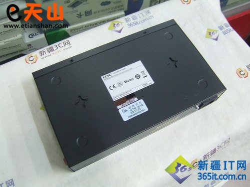 H3C ER2100-CN宽带路由器 掌控你的网络_www.iluyouqi.com