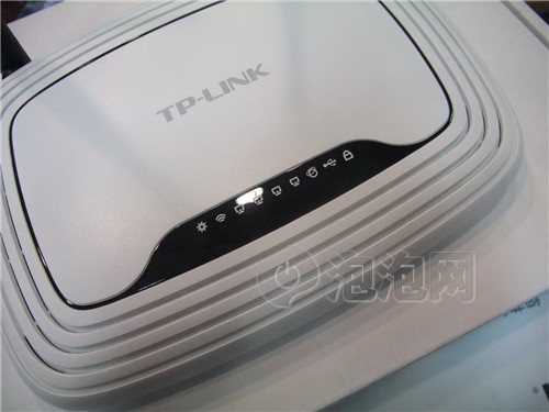 支持三种网络 TP-LINK MR3420路由器_www.iluyouqi.com