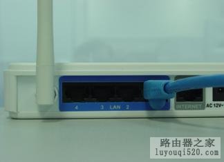 如何设置SOHO路由器接入到Internet_www.iluyouqi.com