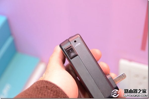 华为荣耀电力猫是什么？荣耀电力猫有什么用？_www.iluyouqi.com