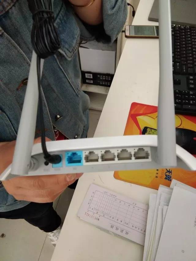路由器怎么重新设置_www.iluyouqi.com