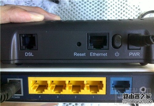 路由器怎么连接猫 路由器链接猫详细图文教程_www.iluyouqi.com
