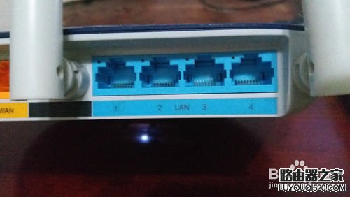 如何快速设置家用无线路由器_www.iluyouqi.com