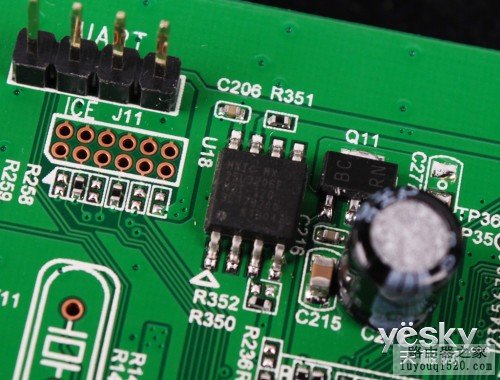TOTOLINK N8004双频无线路由评测_www.iluyouqi.com
